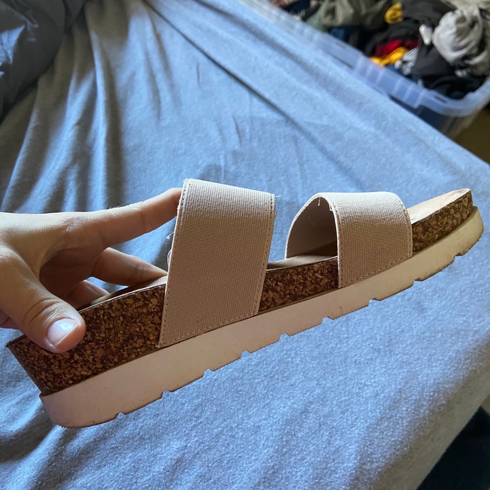 Sandals - Picture 2 of 3